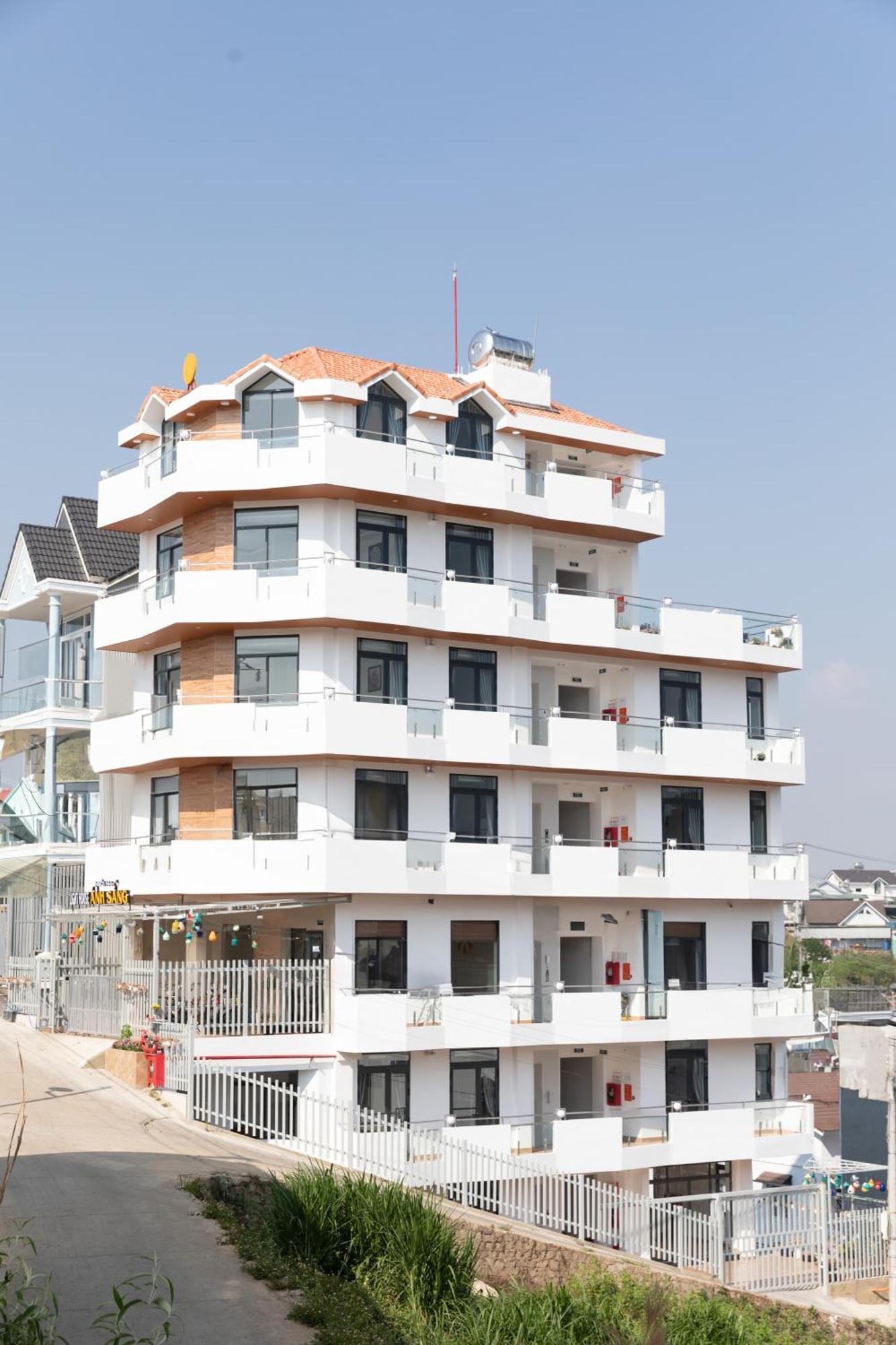 Khach San Anh Sang - Light House Ξενοδοχείο Νταλάτ Εξωτερικό φωτογραφία